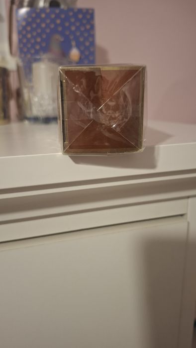 Avon Premiere Luxe Oud