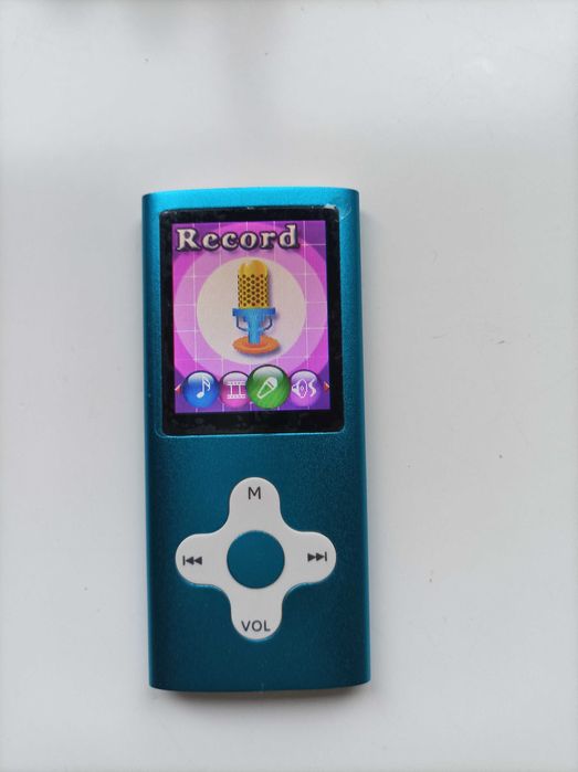Leitor mp3/mp4 com leitor cartões e microfone