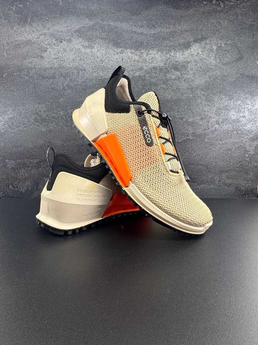 Чоловічі кросівки ECCO Biom 2.0 Low Breathru (43)