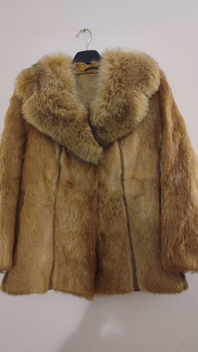 Шуба лисиця полушубок з натурального хутра