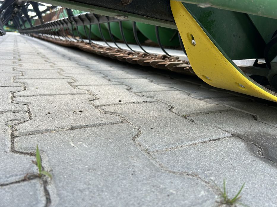 Жатка John Deere 635F Hydraflex