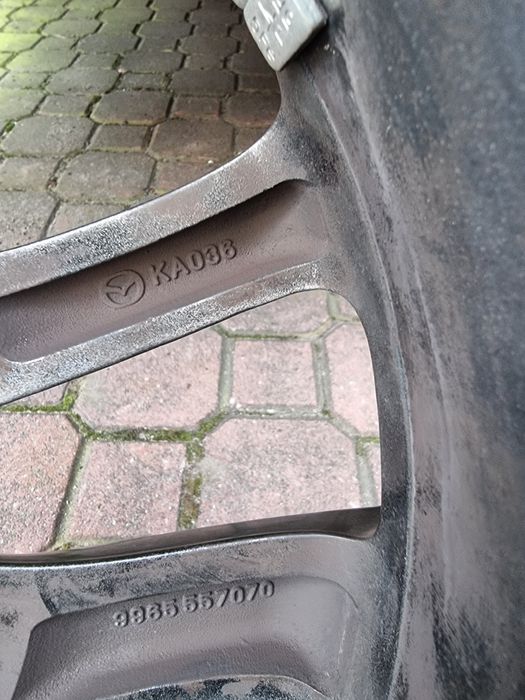 Kola 17 cali do Mazdy