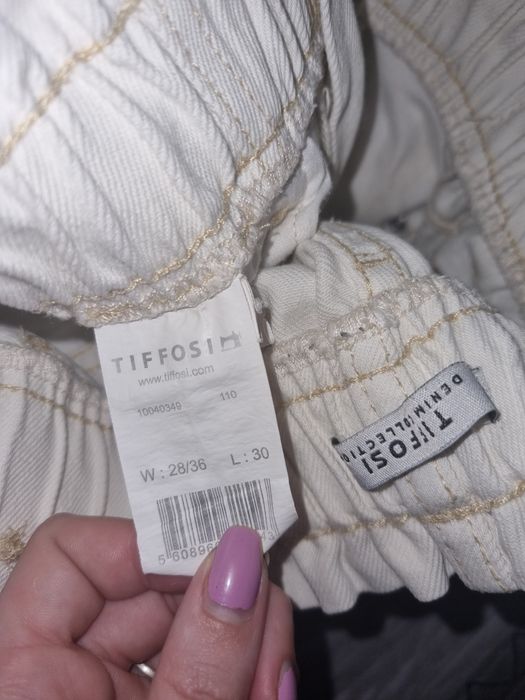 Calças brancas tiffosi