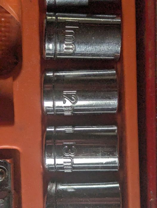 Набор головок 35+ штук хром