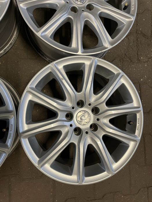 Felgi 17 Aluminiowe Aluett 5x112 Audi Vw Mercedes Skoda Seat Bmw