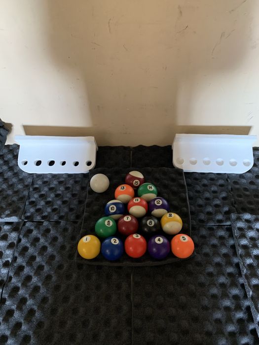 Conjunto completo de bolas de Bilhar / Snooker + Suporte para tacos