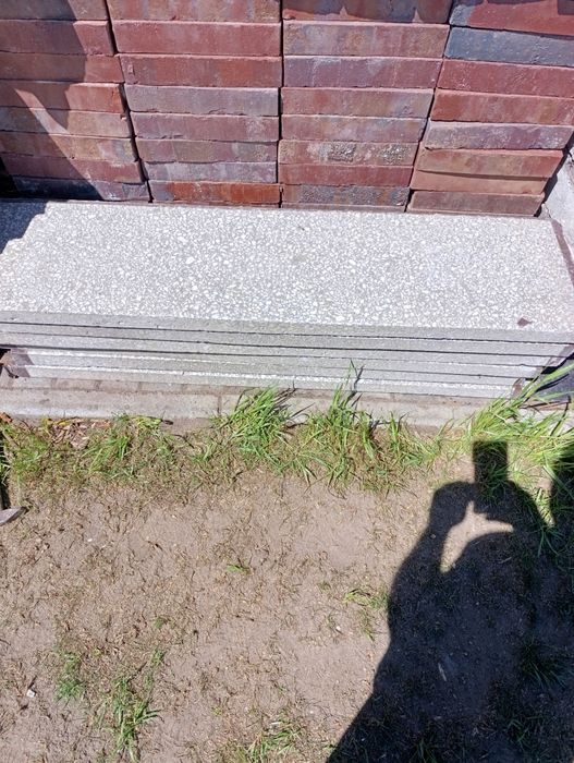 Sprzedam parapety.