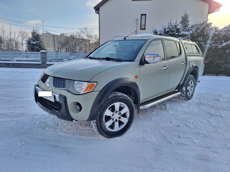 Продам Mitsubishi L200 2.5 TDI 4x4