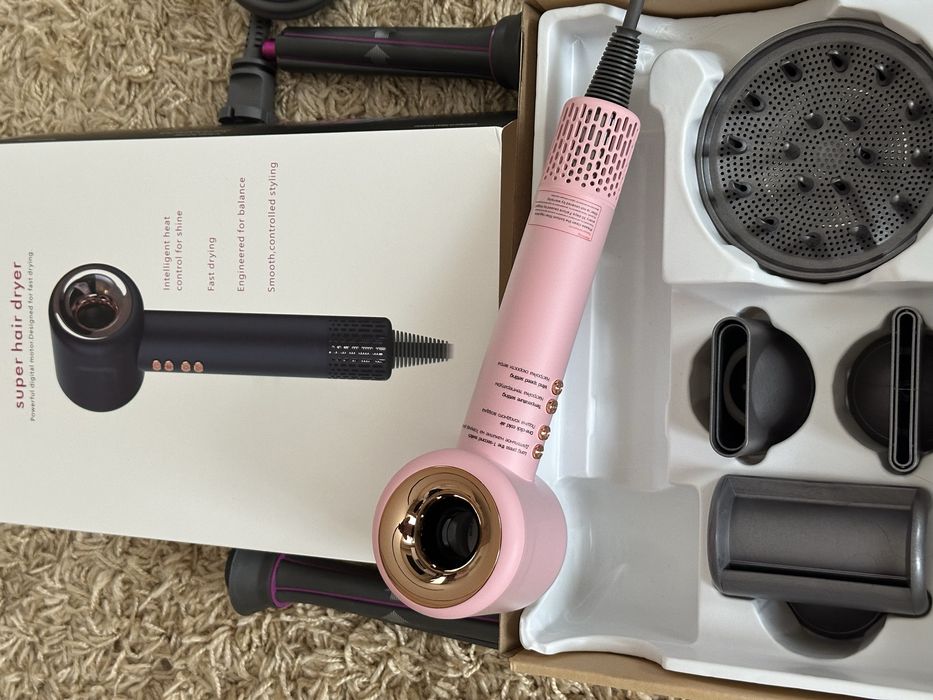 Професійний фен з іонізацією аналог  Dyson