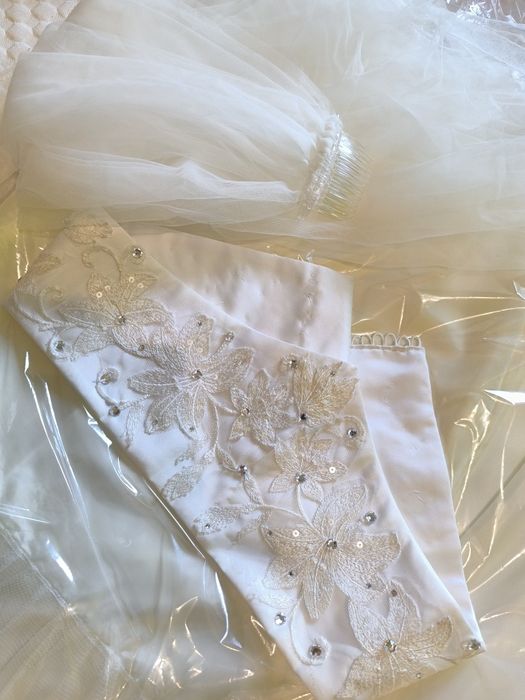 Piękna suknia ślubna Boho dla wysokich