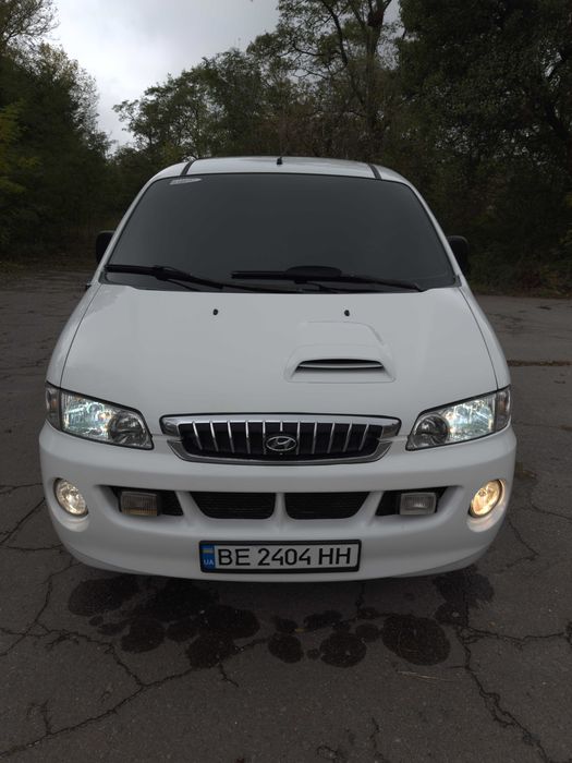 Продам Hyundai H-1 Відмінний стан.