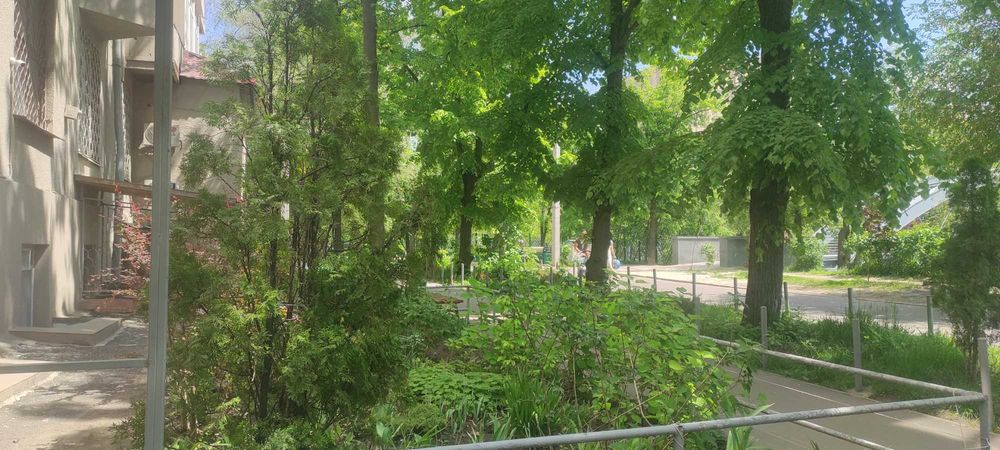 Продам офис,помещение 120м.кв.м. Университет(Держпром)
