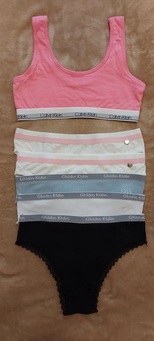 Продам набор трусиков  и топик размер XS,новое,х/б,цена за всё