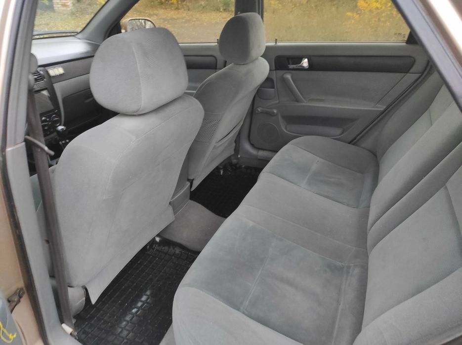 Продам Шевроле лацетті