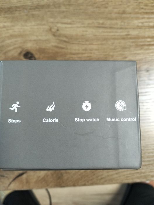 Smartwatch ze sluchawkami