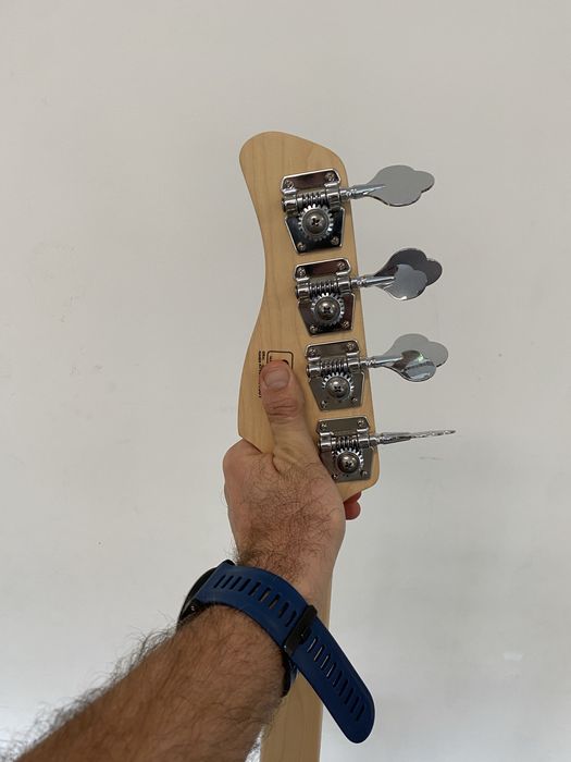 Baixo elétrico Sire Marcus Miller V3P-4