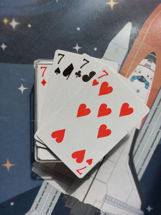 Baralho de cartas clássico