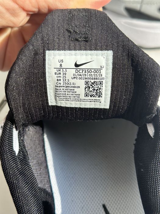 Ціна до 10.06. NIKE W air max FURYOSA , 39 размер