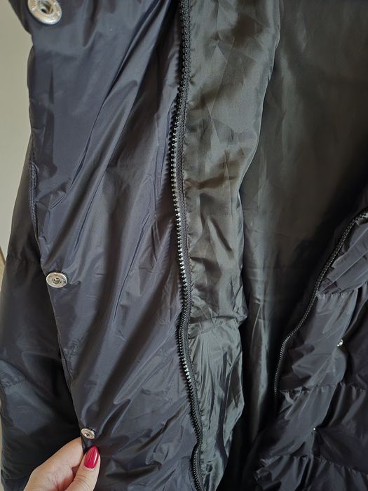 Pikowany płaszcz z kapturem roz L