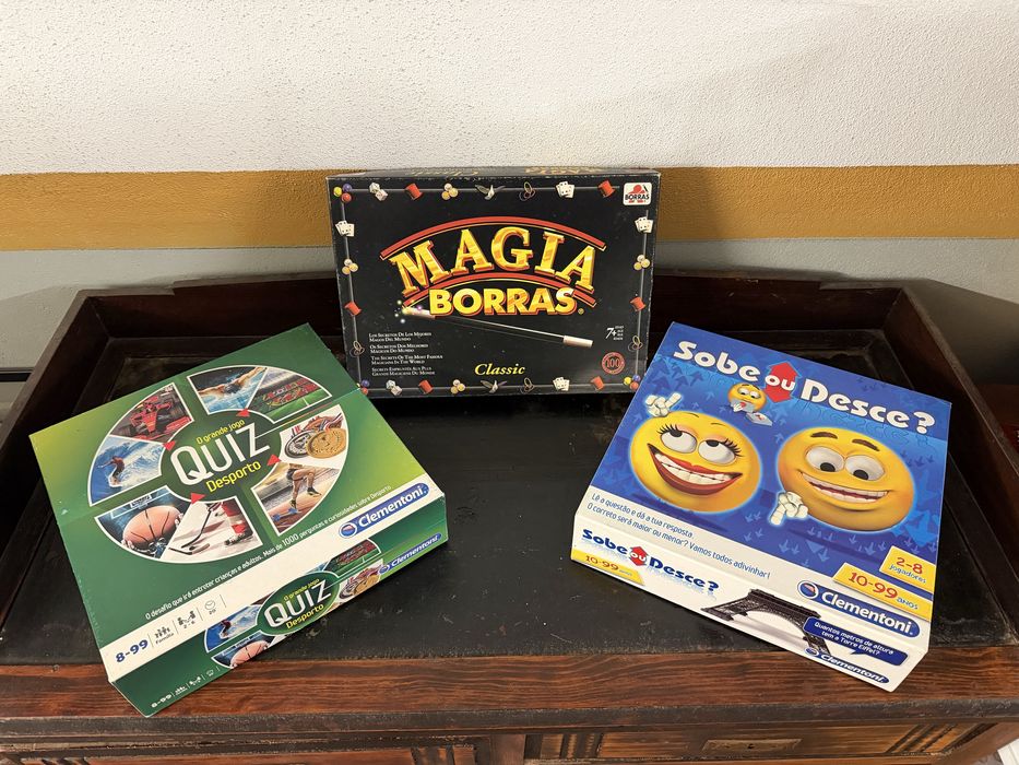 Conjunto 2 jogos de tabuleiro + 1 caixa de magia