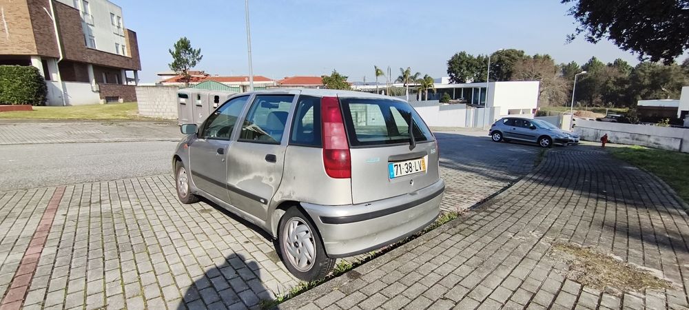 Fiat Punto 1.2 16v 85cv