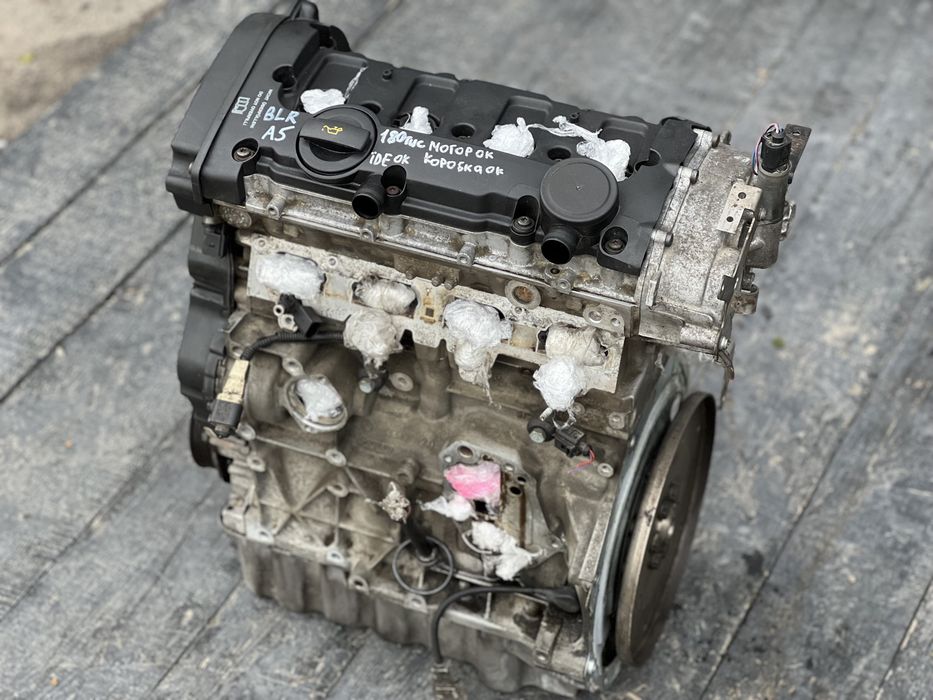 Мотор 2.0 бензин VW Passat B6 Skoda Octavia A5 двигатель 2.0FSI