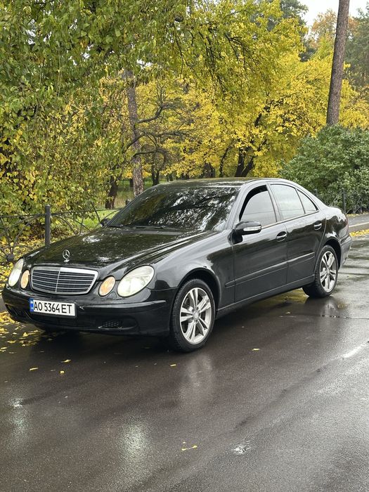 Продам Mercedes W211