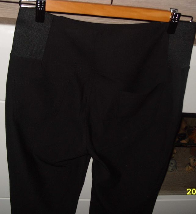 NOWE spodnie -legginsy z błyszczącymi  Kryształkami r. L/XL