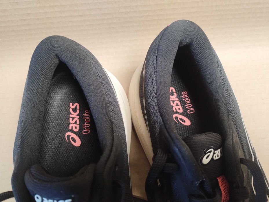 buty sportowe do biegania 40,5  Asics GEL- pulse 15 gtx idealny stan