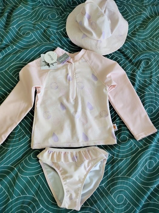 Strój kompielowy  z kapeluszem 98