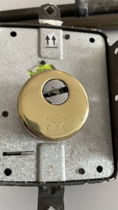 Fechadura Cisa - NOVA