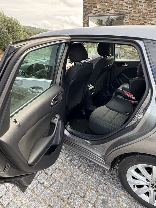 Mercedes B180 d c/ garantia
