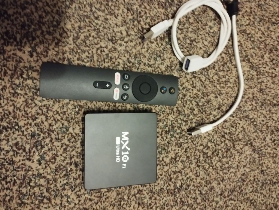 Смарт ТВ приставка MX10 F1  Android+ATV