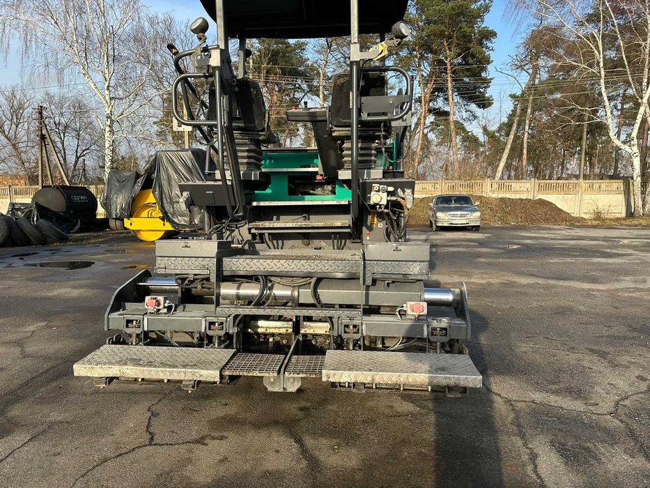 Продаж асфальтоукладача VOGELE SUPER 1300-2