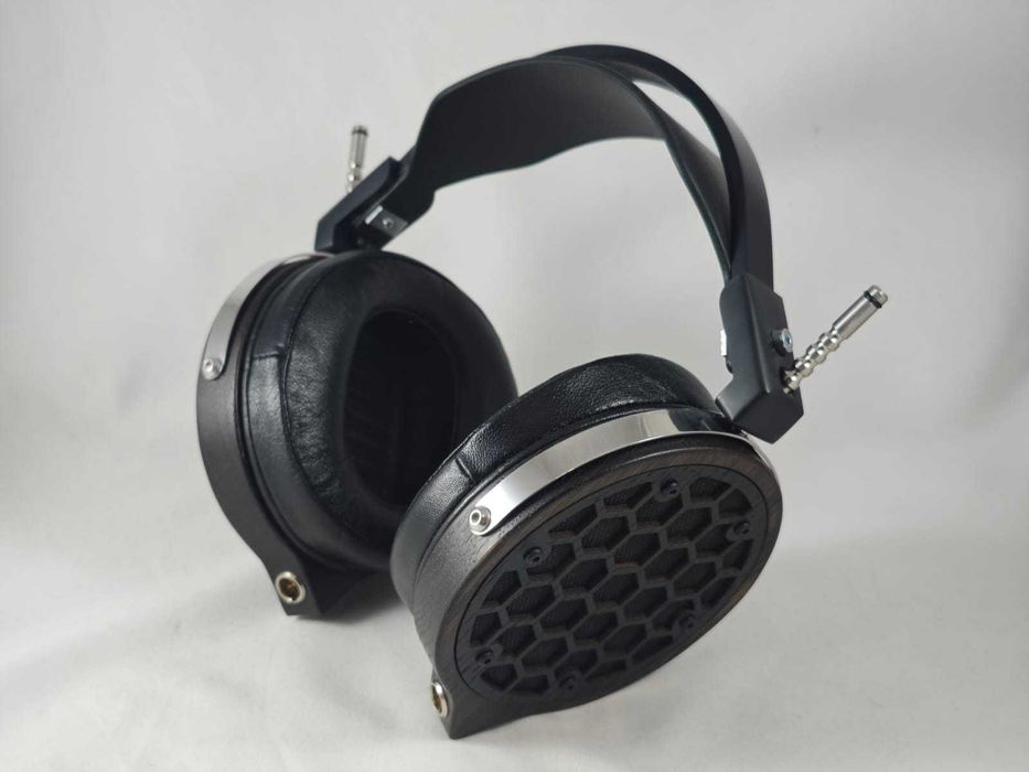 Планарні навушники Sash Tres SE – аудіофільський рівень звуку