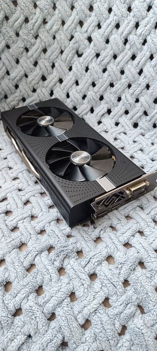Відеокарта radeon sapphire RX 570 4gb