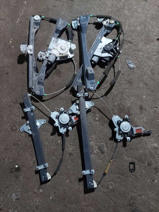 Склопідйомники Ssang Yong Rexton Actyon Kyron Korando