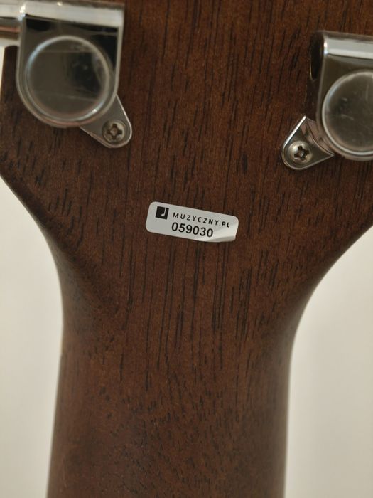 Ibanez AW54CE-OPN + stojak i kapodaster