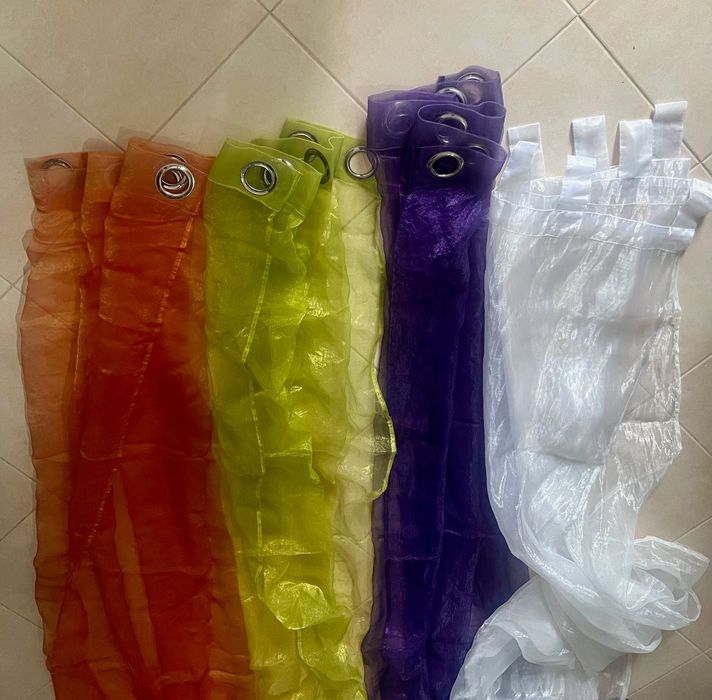 Cortinados em organza e cetim