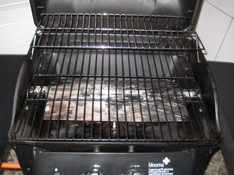 Grill gazowy  Blooma    2 palniki