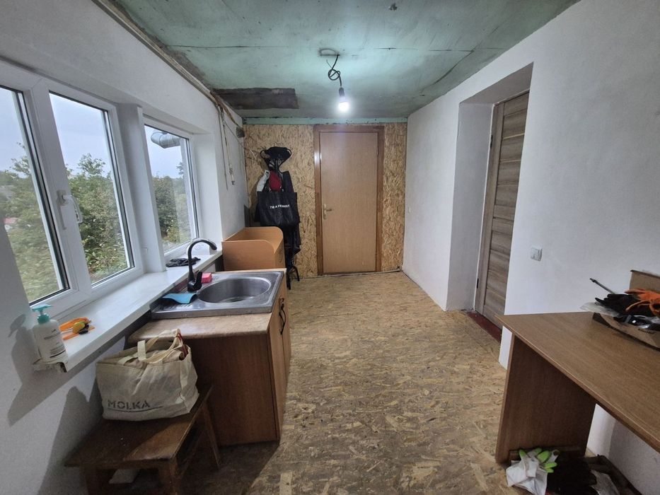 Продам будинок по вул.Депутатська