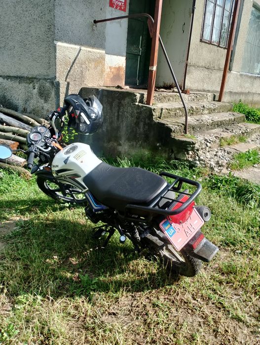 Продам мотоцикл спарк