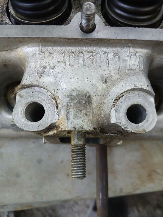 Головки циліндров на Зіл 130