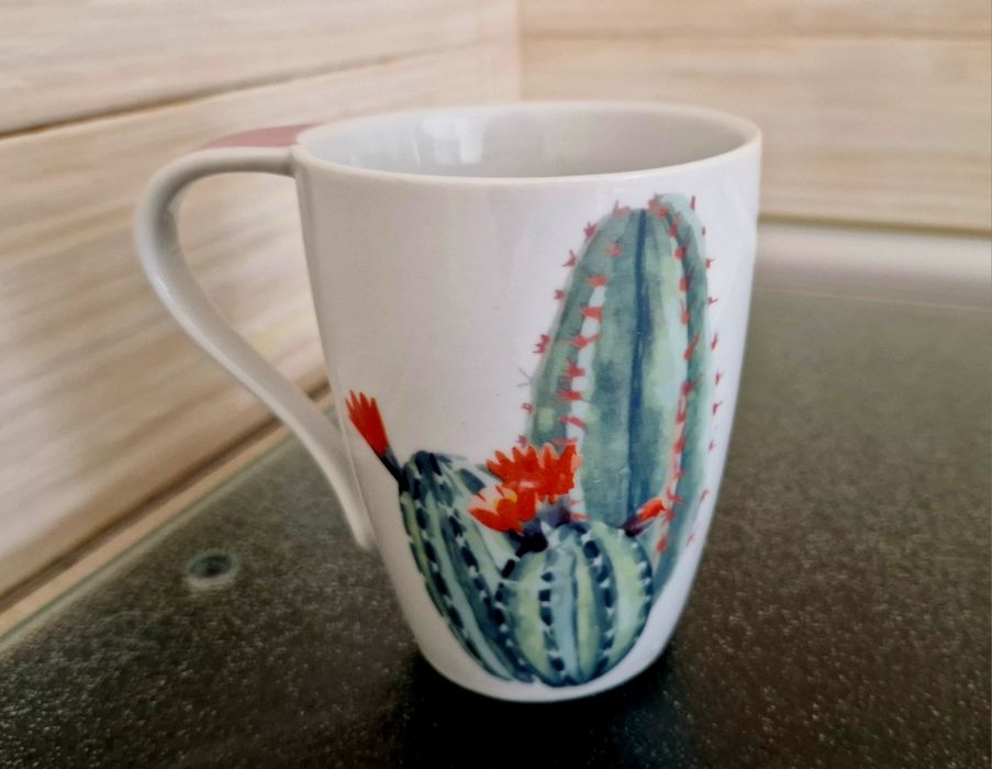 Caneca de porcelana Loja do Gato Preto