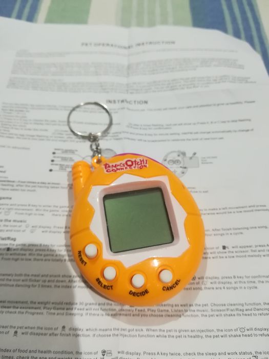 Tamagotchi novo laranja