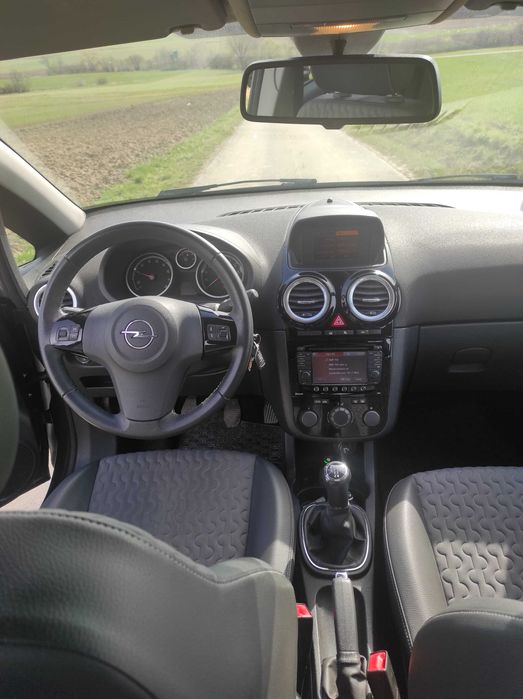 Opel corsa D 1.4 benzyna + lpg
