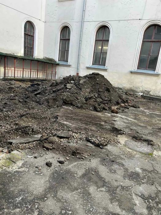 Прийму будівельний бій