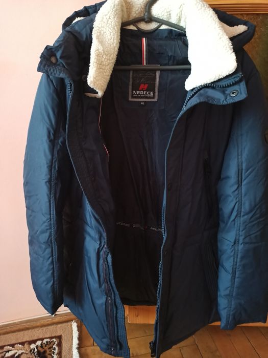 Куртка нова зимова 46