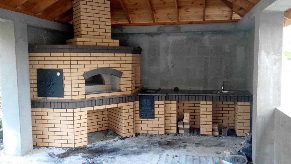 Каміни, мангали(барбекю)комплекси, тандири,пʼєци,пічки,помпейки