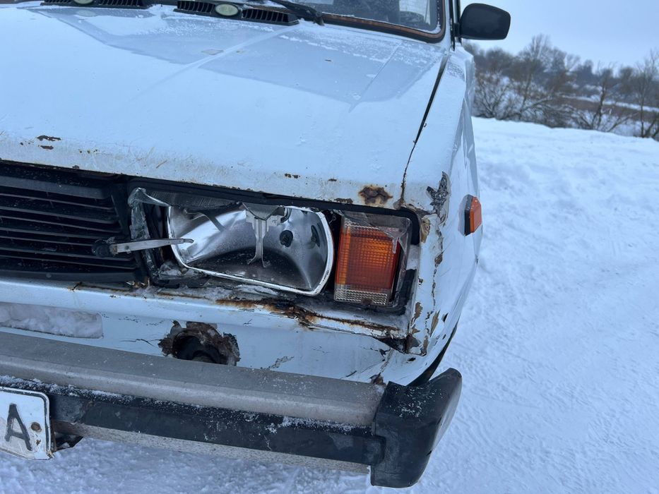 Жигуль 2105  на реставрацію